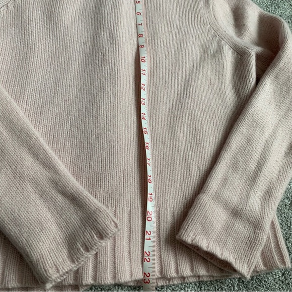 Gap light pink knit button up sweater with sequins vintage size xl - Picture 9 of 10